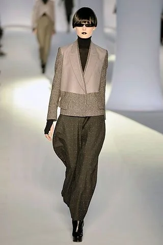 Look 3